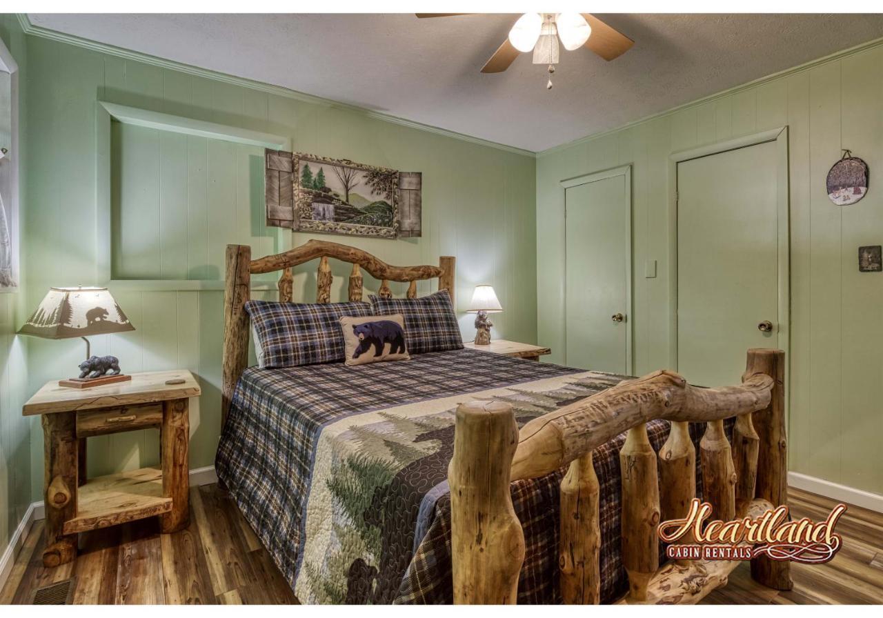 Leprechaun Island Villa Gatlinburg Exterior photo
